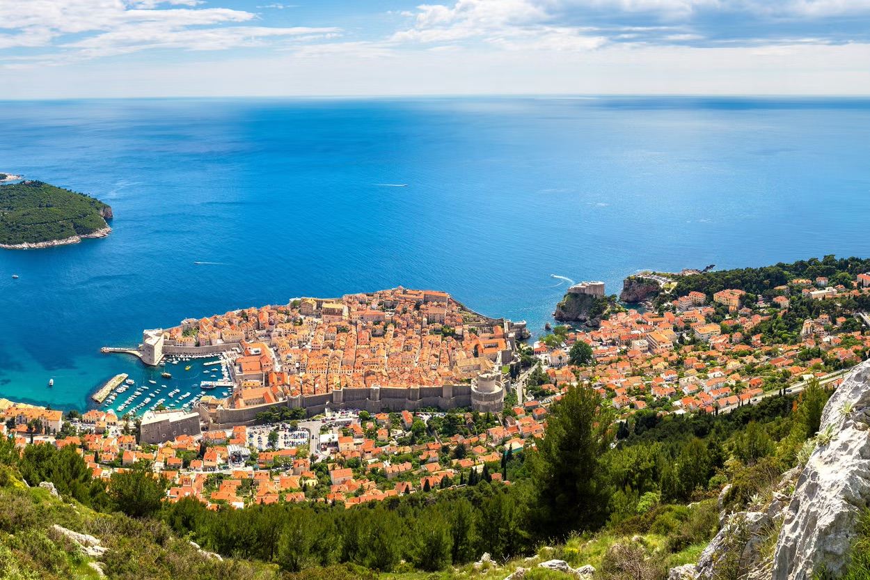 杜布羅夫尼克古城區+城牆+鐘樓+洛克魯姆島一日遊【包車專線】