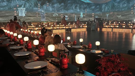 Куньмин - Пир Пробуждения | Один пир, тысячелетняя древняя Дянь. Изысканная кухня + придворный музыкальный банкет + опциональная одежда и макияж, погрузитесь в атмосферу придворного пиршества.