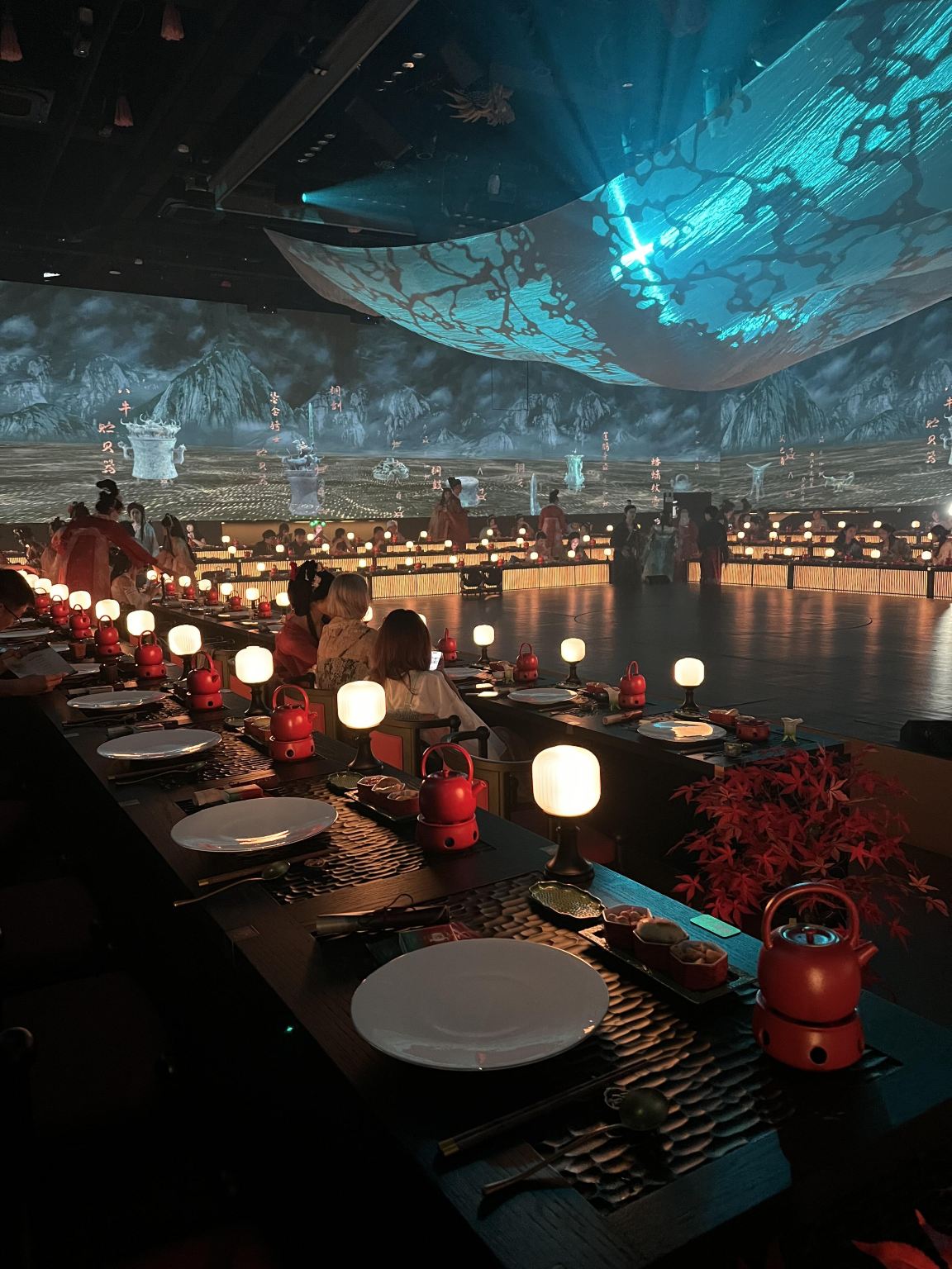 昆明-覚宴｜千年の古滇を感じる一席 グルメ料理+宮廷楽宴+衣装＆メイクオプション、没入型の宮廷宴会体験