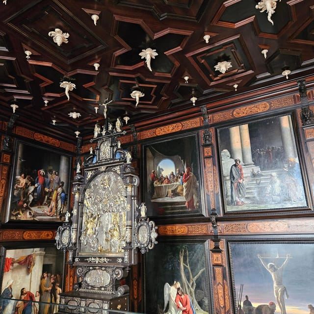 Easy Pace Tour of Kronbog Castle & Frederiksborg Palace W