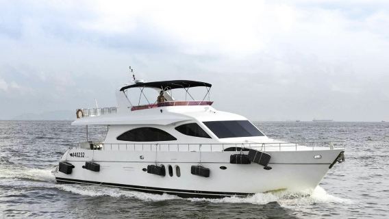 【香港遊艇租賃】香港75呎西式遊艇包船出海/夜遊維港/生日求婚/團建聚會/商務接待/家庭出行高端訂製用船