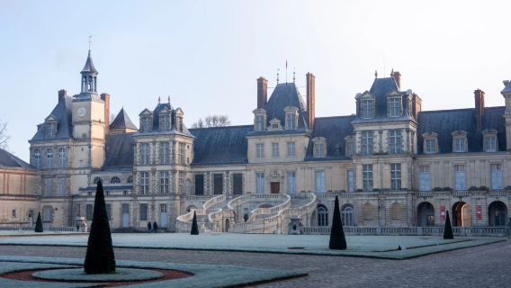 法國巴黎楓丹白露宮+楓丹白露森林【中文專車飯店接駁/定制遊】