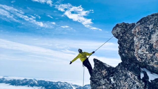 成都ヤム雪山展望台・日帰りキャンプ【ランカの心 日帰りツアー+雲海のうねり+雪山のパノラマビュー+成都往復】