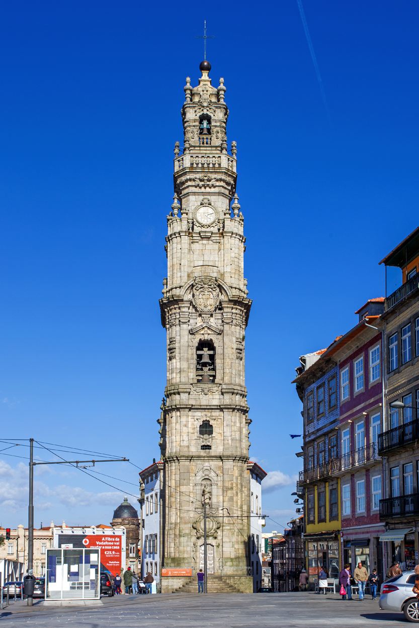 葡萄牙波爾圖克萊瑞科塔+萊羅書店+波特酒窖（登高訪古品酒一日遊）