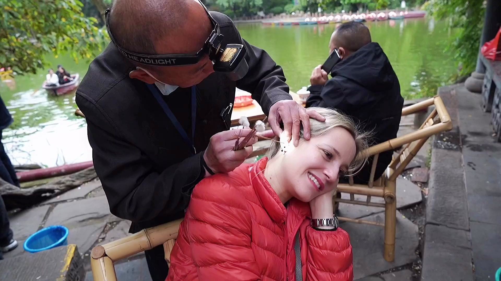 Chengdu Ear Cleaning Experience: Enjoy the Unique Craft &  In-depth Introduction to Chengdu's Charm