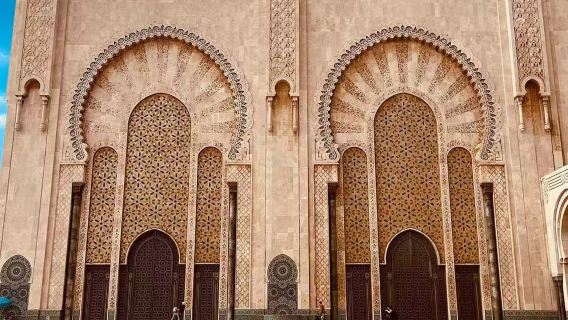 Tour 1 ngày tham quan Tháp Hassan Casablanca / Lăng mộ Mohammed V / Thành phố cổ Oudaya