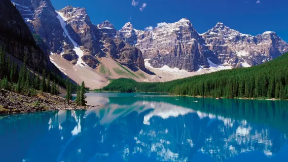 Lake Louise, Emerald Lake und saisonaler Moraine Lake Tagesausflug ab Banff/Calgary/Canmore