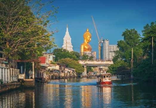 Hidden Thonburi Walking Tour with Long-tail Boat: Street Food & Canal Life