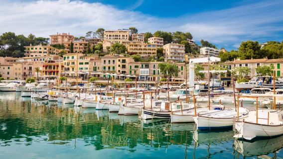 Tour to Valldemossa and Soller in Mallorca (includes tram experience)