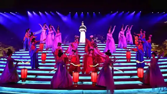 城牆南門單車騎乘體驗+《夢長安》大唐迎賓禮演出（含中/英文導遊）