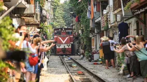 Excursión de lujo de un día/medio día por Hanói (transporte, guía, entrada...)
