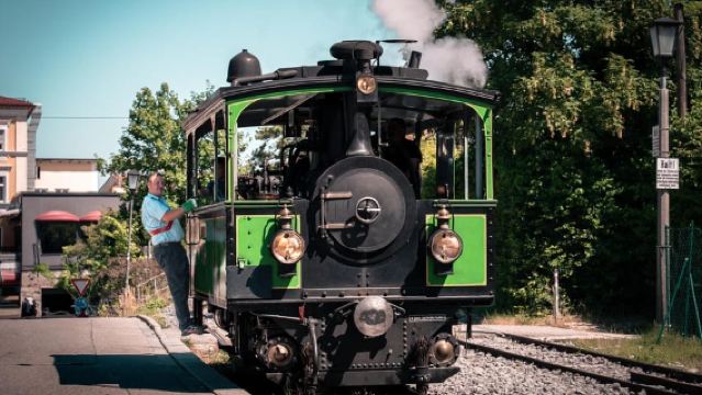 From Munich: Herrenchiemsee Palace and Boat Trip Day-Tour