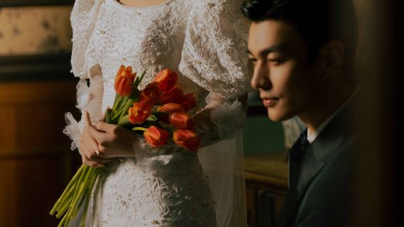 Benxi Huanren multilingual guide services, private charter, customized travel planning, business accompaniment, and professional photography documentation.