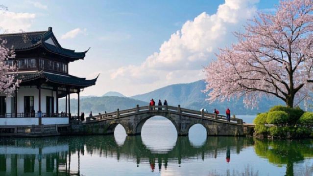 lawatan sehari pelayaran Tasik West Hangzhou + Menara Leifeng + Songcheng (berlepas dari Shanghai/Hangzhou)