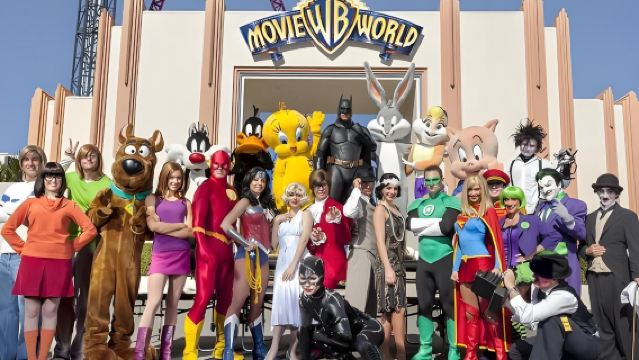 Gold Coast Warner Bros. Movie World + Paradise Country (including koala holding) 13-person premium small group tour