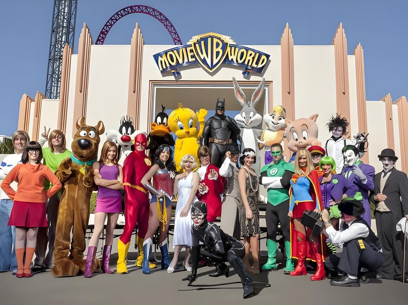 黃金海岸華納兄弟電影世界+天堂農莊（含抱考拉）13人精品小團