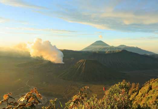 Mount Merapi in Yogyakarta + Borobudur Temple Tower Climbing [Small Group Tour, Departure Guaranteed with 1 Person]