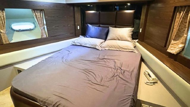 【萬寧遊艇租賃】萬寧石梅灣遊艇包船拼船出海潮流之選華塞爾07豪華遊艇出海海釣