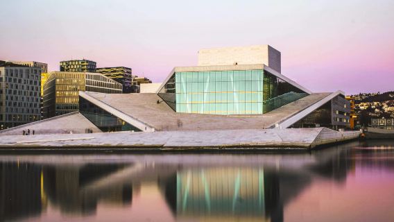 จองหลังการปรึกษา/ปราสาทอาเคอร์ชูส ออสโล สวนวิเกอร์แลนด์ พิพิธภัณฑ์เฟรม/สนามบิน/บริการรถยนต์แบบจุดต่อจุด/ไกด์นำเที่ยวและคนขับรถ/บริการรถยนต์ส่วนตัว