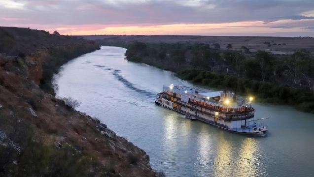 Lawatan Sehari di Sungai Murray, Adelaide, Australia Selatan | Pilihan termasuk pelayaran + taman hidupan liar + pengalaman penerbangan