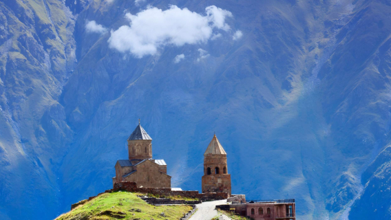 Géorgie : Excursion d'une journée à Tbilissi, mont Kazbek et église de la Sainte-Trinité [Groupe en chinois/anglais]