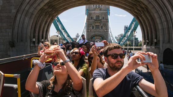 London: Big Bus Hop-on Hop-off Tour with River Cruise