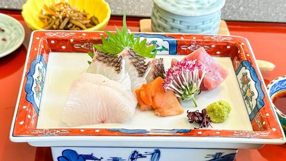 Hiroshima: Miyajima Half-day Historical Walking Tour
