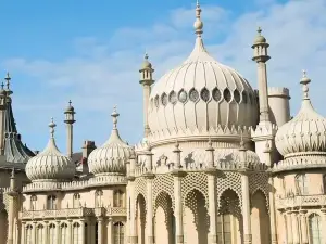 Brighton and Seven Sisters private tour from London