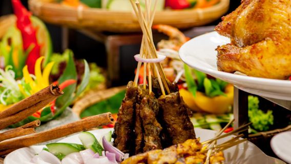 Baiyoke Sky Hotel Buffet in Bangkok, Thailand