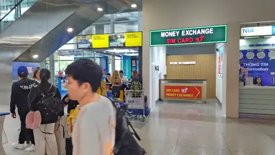 越南4G/5G SIM卡(河內-內排國際機場領取)