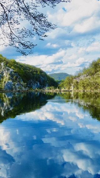 Zagreb + Plitvice Lakes National Park + Croatian Museum of Naïve Art private charter