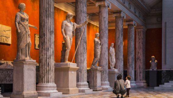 Mermaid, Nyhavn, Ny Carlsberg Glyptotek, and Christiansborg Palace one-day tour