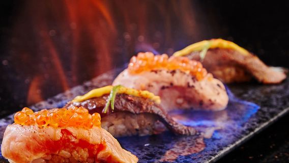 บัตรบุฟเฟ่ต์อาหารกลางวันที่ Far Eastern Café ชั้น 10 โรงแรม Far Eastern ไถหนาน (อาหารเย็นวันธรรมดา + 110 เหรียญไต้หวัน อาหารกลางวันหรือเย็นวันหยุด + 330 เหรียญไต้หวัน)