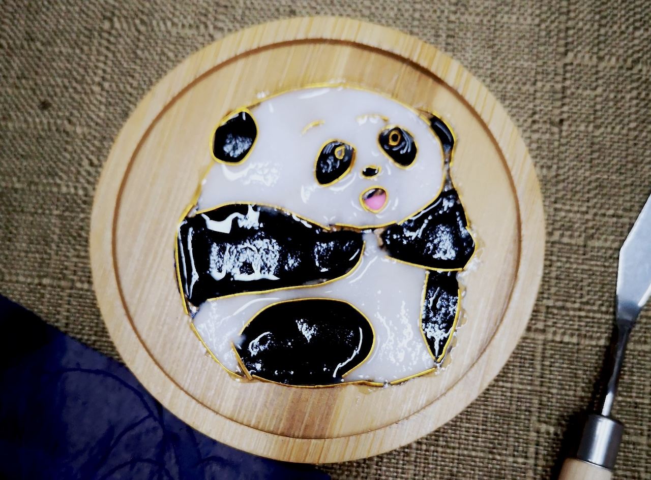 Cloisonné Enamel Coaster Workshop in a Traditional Shanghai Alley (2 Hours)