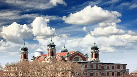 Statue of Liberty and Ellis Island Ticket: Ferry from New Jersey
