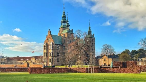 丹麥哥本哈根-市區經典路線-可多日可調*包車-【精選老司機】