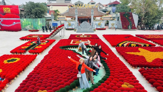 Tour del villaggio dell'incenso, della fabbricazione di cappelli e dell'artigianato artistico della lacca di Quang Phu Cau