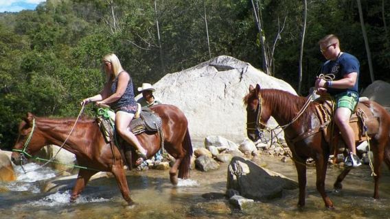 Mismaloya, Jalisco: Recorrido a caballo por el Rancho Manolo