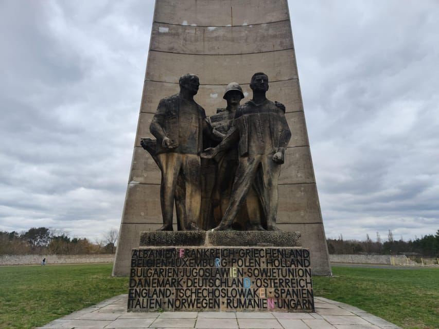 Berlin: Sachsenhausen Concentration Camp and Potsdam Tour