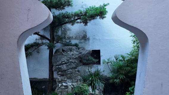 Visit Yu Garden (Century-old Jiangnan Garden) + Half-Day Huangpu River cruise