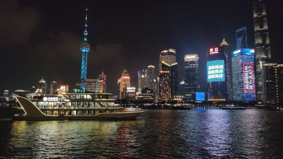 Aeroporto di Pudong + Lujiazui, Cina - Itinerari personalizzabili e servizio in inglese disponibile