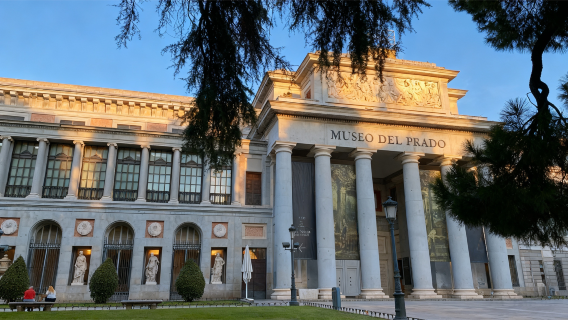 Tiket masuk Muzium Prado + penerangan berpandu