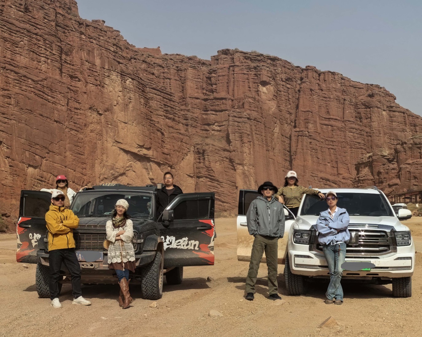 新疆托木爾大峽谷 1~4人越野車純玩一日遊【贈送無人機航拍】