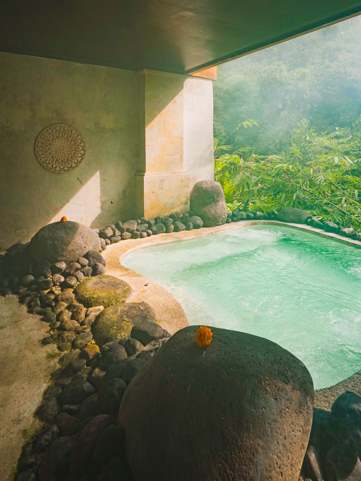 นวดหินร้อน กระตุ้นการไหลเวียน (90 นาที)