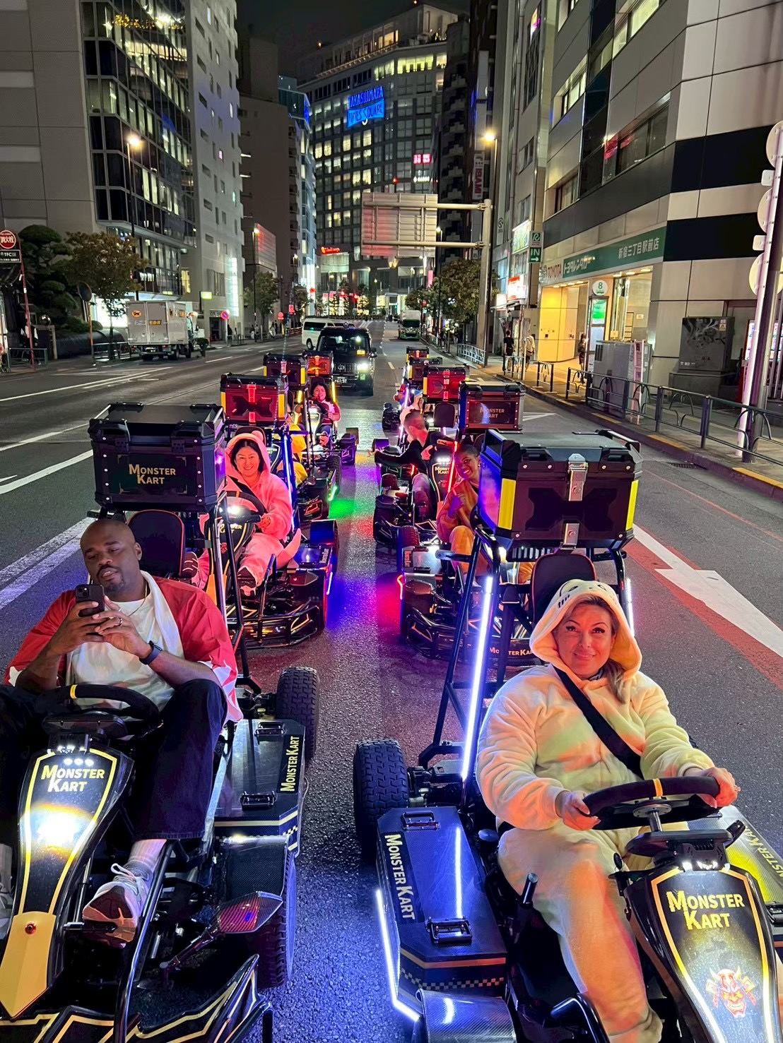 Tokyo Go-Kart Grand Tour: Shibuya Crossing, Tokyo Tower & Rainbow Bridge