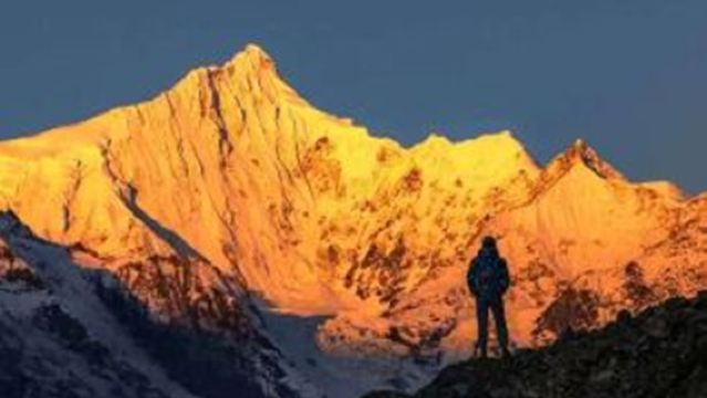 香格里拉+梅里雪山國家公園一日遊【不限氧氣&日照金山&換裝旅拍】