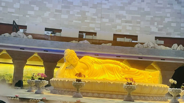 南京總統府+牛首山文化旅遊區+報恩寺+外秦淮河遊船+夫子廟1日