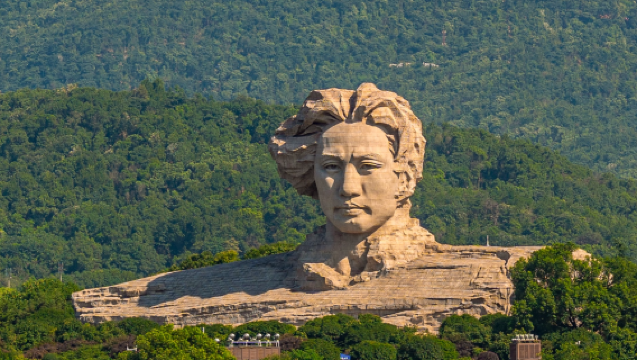 8:30集合◆無購物◆湖南省博物院+嶽麓山+橘子洲長沙一日遊