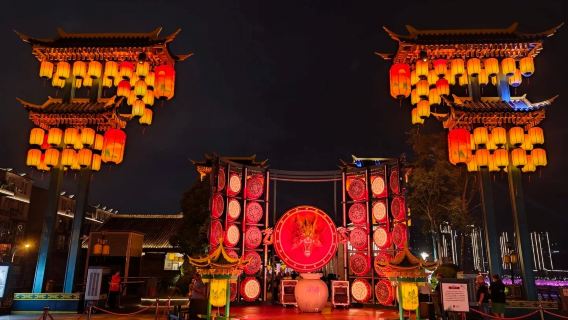 Lawatan sewa peribadi ke Bandaraya Malam Guang'an Sichuan + Gunung Huaying + Taman Pagoda Putih [Berlepas dari Guang'an, 1 kumpulan setiap tempahan]