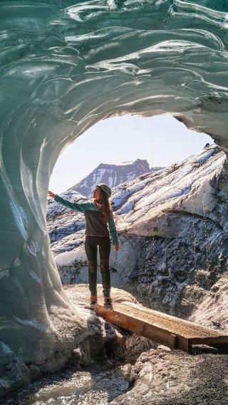 Katla ice cave super jeep half-day tour | Game of Thrones dragon glass cave | Professional glacier guide